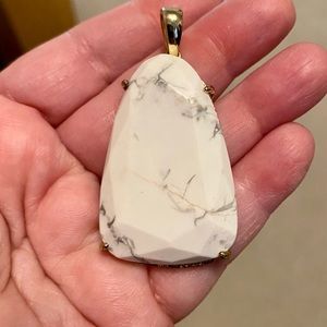 Kendra Scott Custom White Howlite Sandra Pendant. Harlow Stone & Frame No Chain